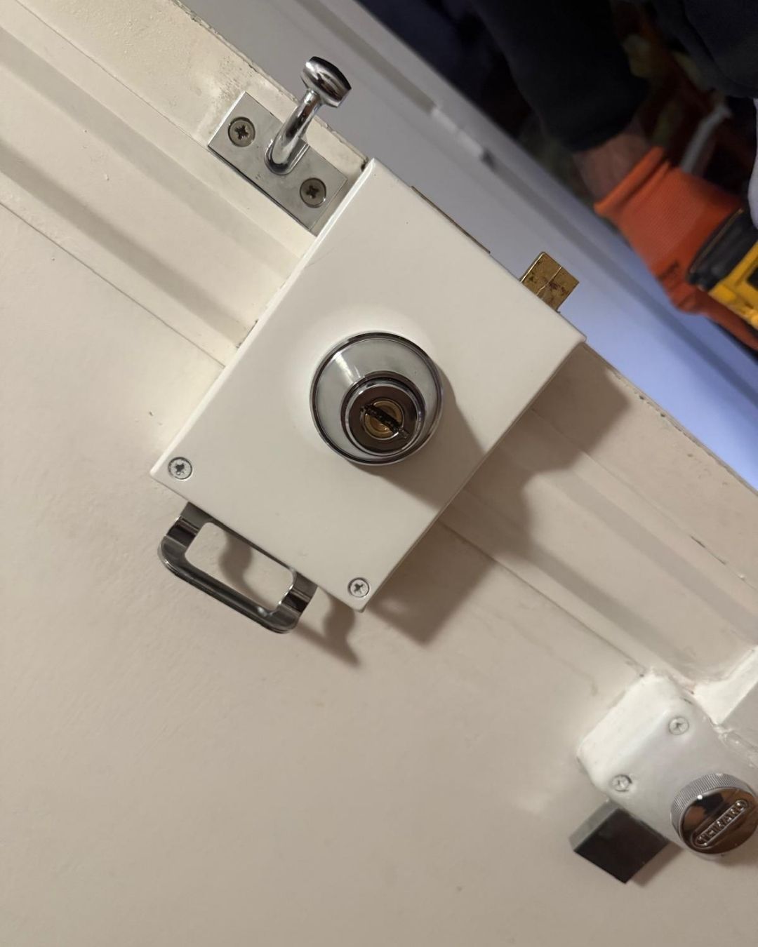 Installation serrure 1